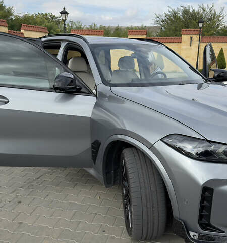 Сірий БМВ Х5, об'ємом двигуна 4.4 л та пробігом 11 тис. км за 115000 $, фото 56 на Automoto.ua