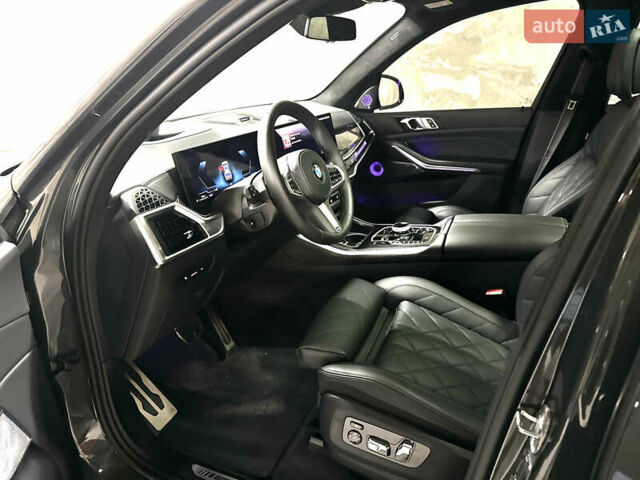 Серый БМВ Х5, объемом двигателя 3 л и пробегом 7 тыс. км за 135700 $, фото 45 на Automoto.ua