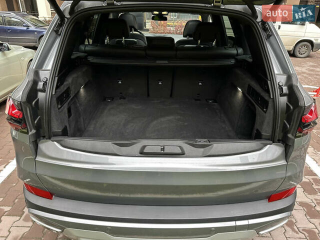 Серый БМВ Х5, объемом двигателя 3 л и пробегом 65 тыс. км за 72000 $, фото 67 на Automoto.ua