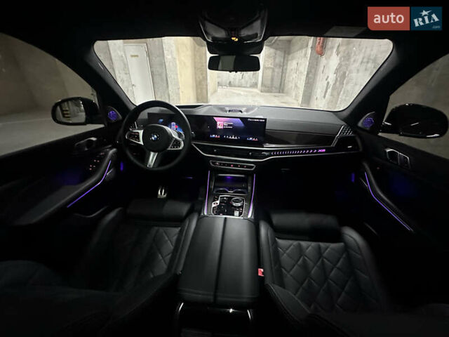 БМВ Х5 2024 в Ровно на Automoto.ua Серый БМВ Х5, объемом двигателя 3 л и пробегом 7 тыс. км за 137500 $, фото 30 на Automoto.ua