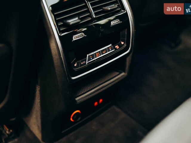 Серый БМВ Х5, объемом двигателя 3 л и пробегом 13 тыс. км за 78000 $, фото 45 на Automoto.ua