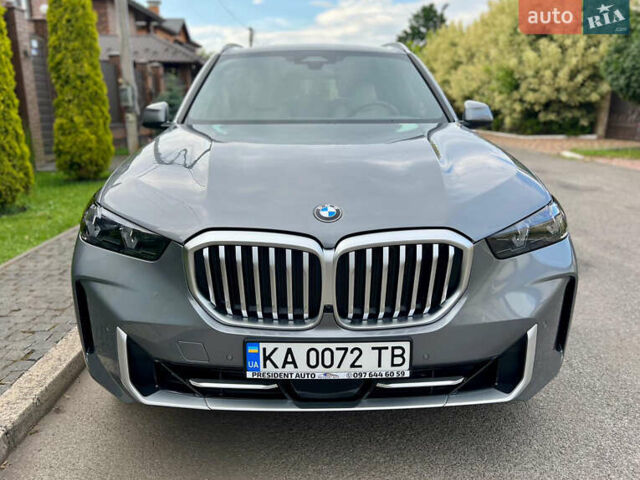 Серый БМВ Х5, объемом двигателя 3 л и пробегом 5 тыс. км за 85500 $, фото 9 на Automoto.ua