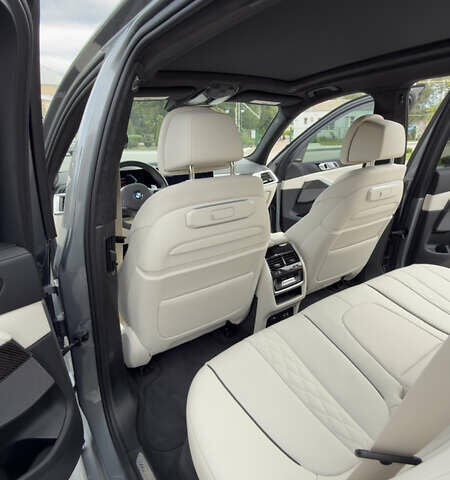 Сірий БМВ Х5, об'ємом двигуна 4.4 л та пробігом 11 тис. км за 115000 $, фото 36 на Automoto.ua