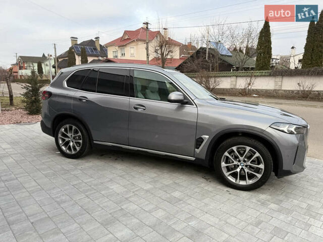 Сірий БМВ Х5, об'ємом двигуна 3 л та пробігом 3 тис. км за 86750 $, фото 17 на Automoto.ua