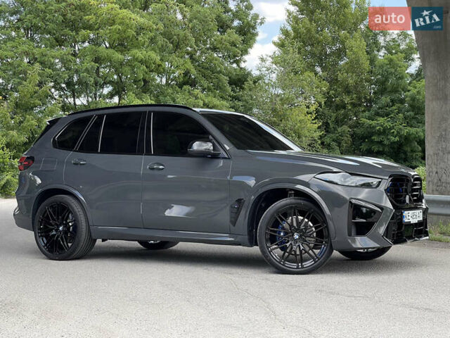 Серый БМВ Х5, объемом двигателя 3 л и пробегом 8 тыс. км за 89000 $, фото 2 на Automoto.ua