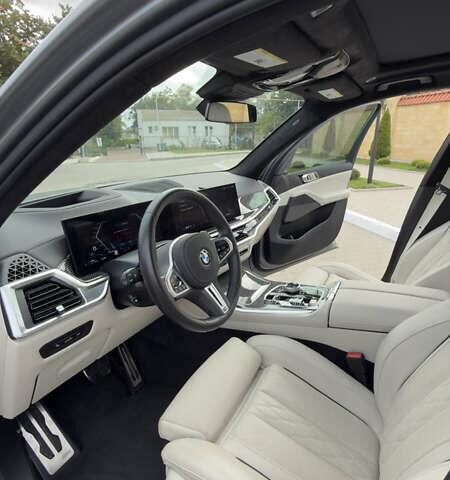 Сірий БМВ Х5, об'ємом двигуна 4.4 л та пробігом 11 тис. км за 115000 $, фото 34 на Automoto.ua