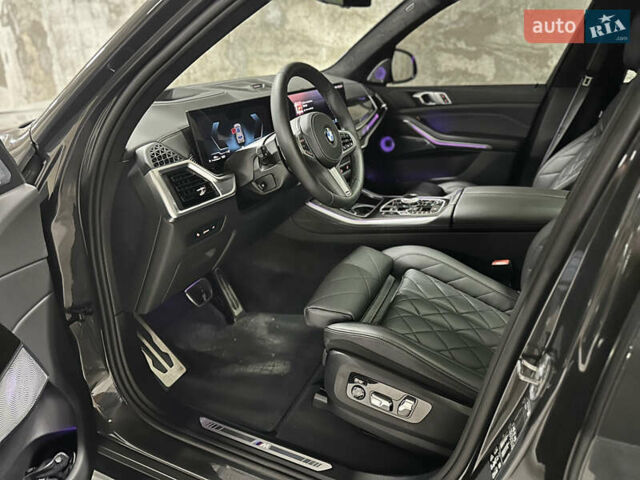 Серый БМВ Х5, объемом двигателя 3 л и пробегом 7 тыс. км за 135700 $, фото 44 на Automoto.ua