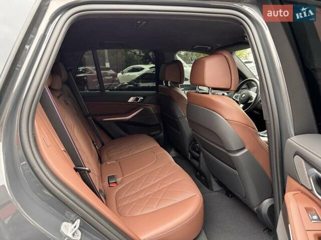 Сірий БМВ Х5, об'ємом двигуна 2.99 л та пробігом 13 тис. км за 136900 $, фото 14 на Automoto.ua