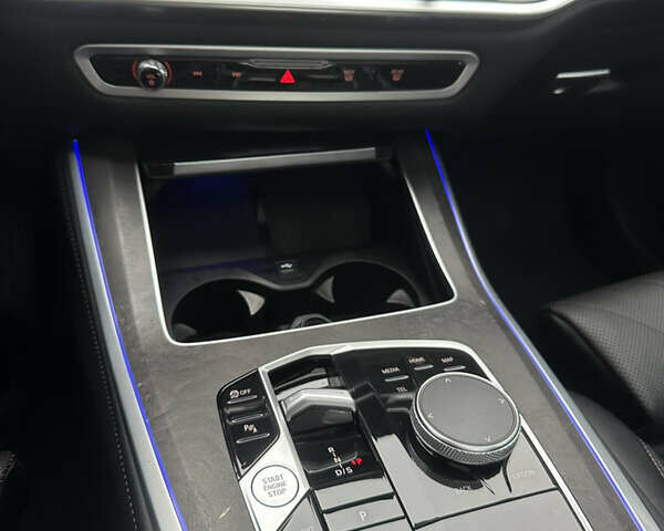 Серый БМВ Х5, объемом двигателя 3 л и пробегом 67 тыс. км за 78900 $, фото 41 на Automoto.ua