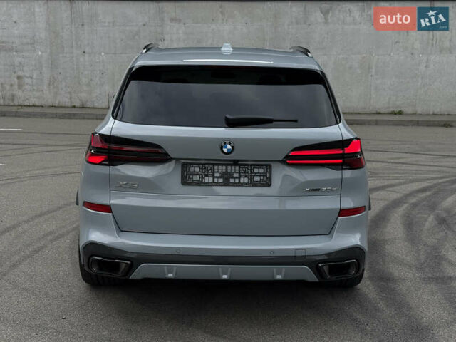 Серый БМВ Х5, объемом двигателя 3 л и пробегом 10 тыс. км за 132000 $, фото 16 на Automoto.ua