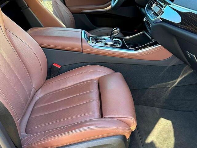 Серый БМВ Х5, объемом двигателя 3 л и пробегом 75 тыс. км за 67000 $, фото 8 на Automoto.ua