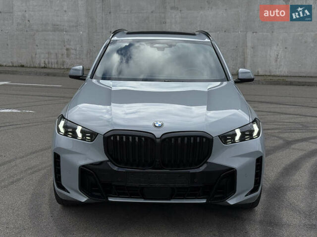 Серый БМВ Х5, объемом двигателя 3 л и пробегом 10 тыс. км за 132000 $, фото 7 на Automoto.ua
