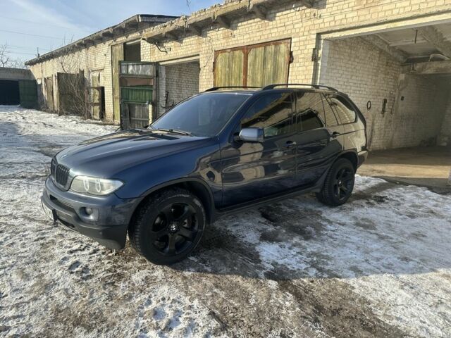 Синий БМВ Х5, объемом двигателя 0 л и пробегом 300 тыс. км за 11500 $, фото 1 на Automoto.ua