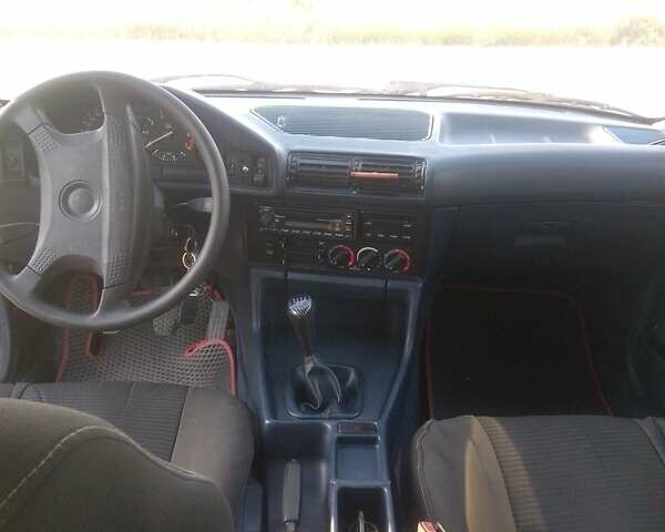 Синій БМВ Х5, об'ємом двигуна 2 л та пробігом 302 тис. км за 2500 $, фото 5 на Automoto.ua