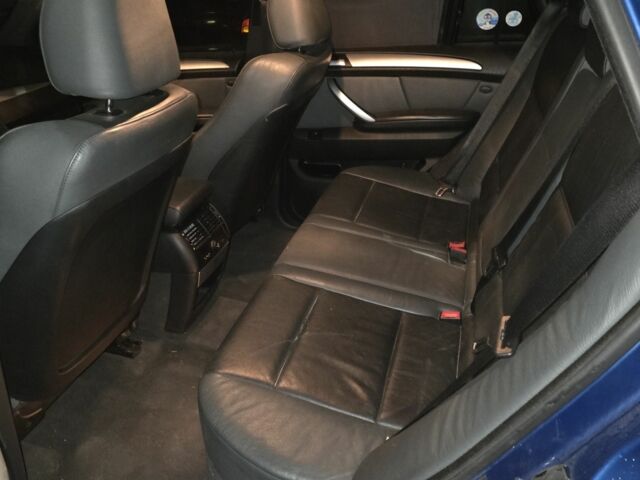 Синій БМВ Х5, об'ємом двигуна 3 л та пробігом 340 тис. км за 4300 $, фото 7 на Automoto.ua