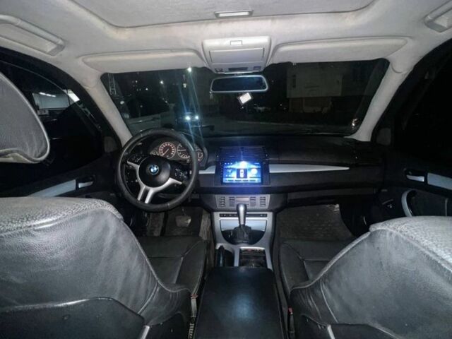 Синий БМВ Х5, объемом двигателя 3 л и пробегом 400 тыс. км за 4700 $, фото 7 на Automoto.ua