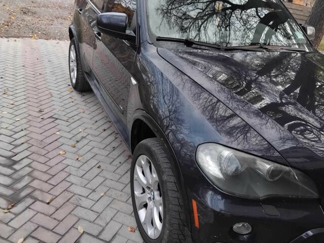 Синий БМВ Х5, объемом двигателя 4.8 л и пробегом 240 тыс. км за 6500 $, фото 5 на Automoto.ua