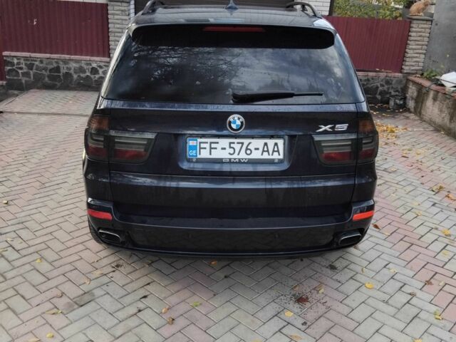 Синий БМВ Х5, объемом двигателя 4.8 л и пробегом 240 тыс. км за 6500 $, фото 3 на Automoto.ua
