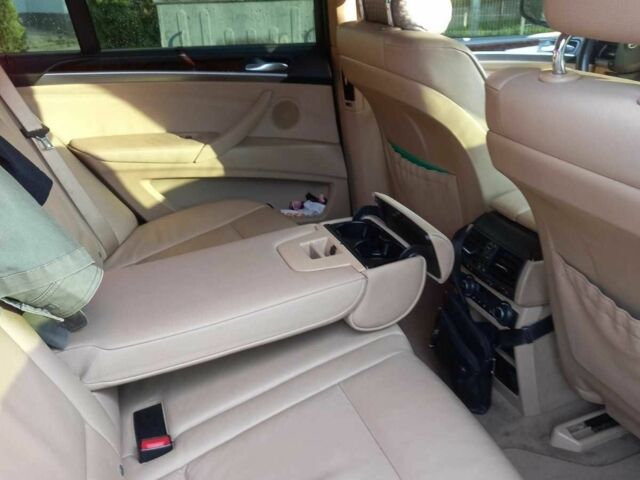 Синий БМВ Х5, объемом двигателя 3 л и пробегом 225 тыс. км за 12500 $, фото 6 на Automoto.ua