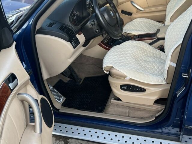 Синий БМВ Х5, объемом двигателя 4.4 л и пробегом 429 тыс. км за 7999 $, фото 12 на Automoto.ua