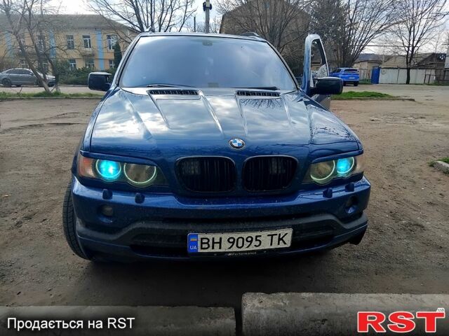 Синий БМВ Х5, объемом двигателя 4.4 л и пробегом 340 тыс. км за 8500 $, фото 2 на Automoto.ua