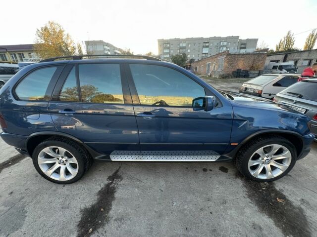 Синий БМВ Х5, объемом двигателя 4.4 л и пробегом 429 тыс. км за 7999 $, фото 6 на Automoto.ua