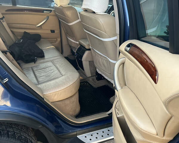 Синий БМВ Х5, объемом двигателя 4.4 л и пробегом 430 тыс. км за 7499 $, фото 11 на Automoto.ua