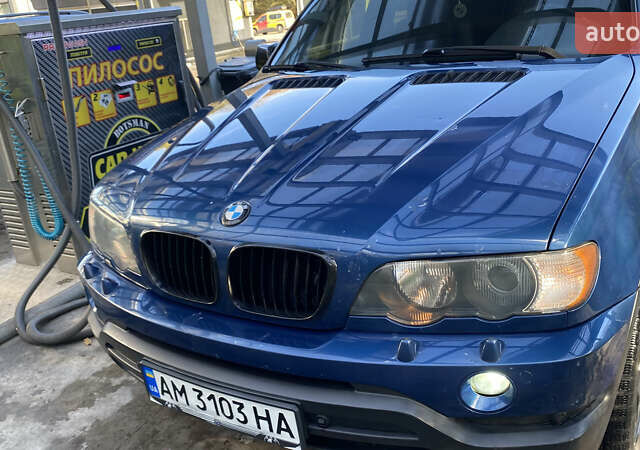 Синій БМВ Х5, об'ємом двигуна 4.4 л та пробігом 259 тис. км за 10000 $, фото 7 на Automoto.ua