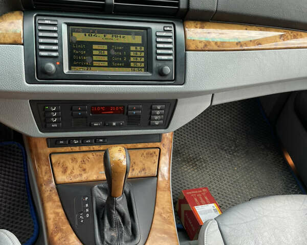 Синий БМВ Х5, объемом двигателя 3 л и пробегом 320 тыс. км за 8500 $, фото 22 на Automoto.ua