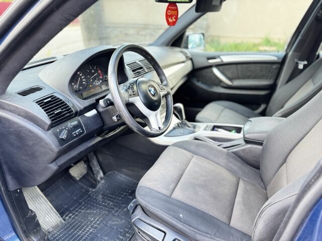 Синий БМВ Х5, объемом двигателя 2.9 л и пробегом 380 тыс. км за 6850 $, фото 4 на Automoto.ua