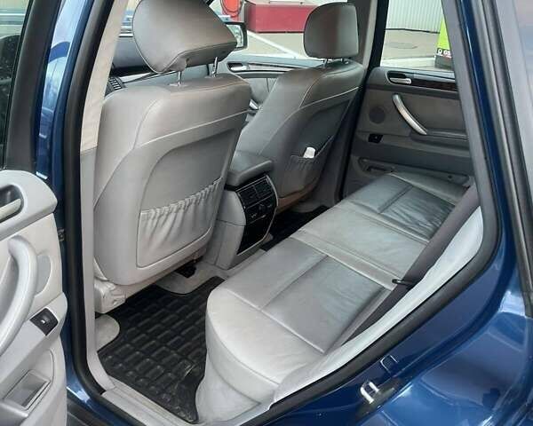 Синий БМВ Х5, объемом двигателя 3 л и пробегом 173 тыс. км за 8800 $, фото 6 на Automoto.ua