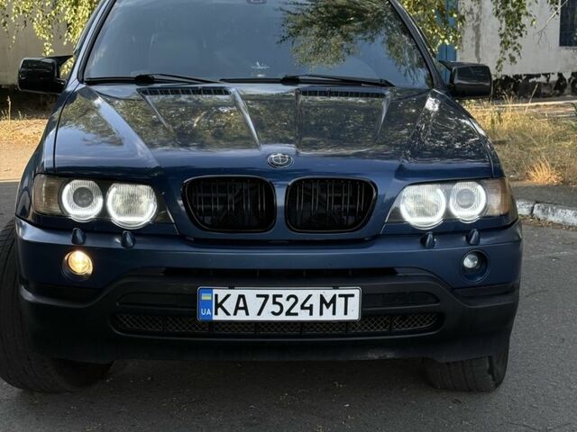 Синий БМВ Х5, объемом двигателя 2.9 л и пробегом 420 тыс. км за 6000 $, фото 1 на Automoto.ua