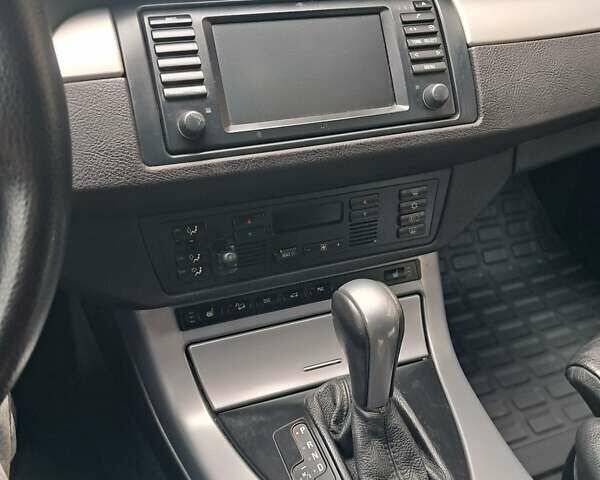 Синий БМВ Х5, объемом двигателя 4.4 л и пробегом 340 тыс. км за 6200 $, фото 17 на Automoto.ua