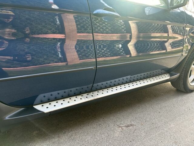 Синій БМВ Х5, об'ємом двигуна 3 л та пробігом 316 тис. км за 3900 $, фото 18 на Automoto.ua