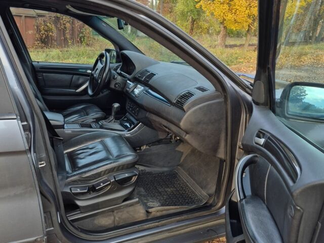 Синий БМВ Х5, объемом двигателя 0 л и пробегом 500 тыс. км за 4600 $, фото 7 на Automoto.ua
