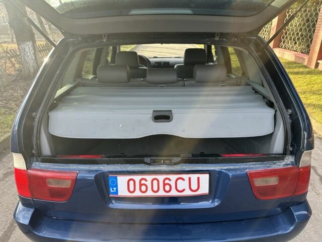 Синій БМВ Х5, об'ємом двигуна 3 л та пробігом 316 тис. км за 3900 $, фото 23 на Automoto.ua