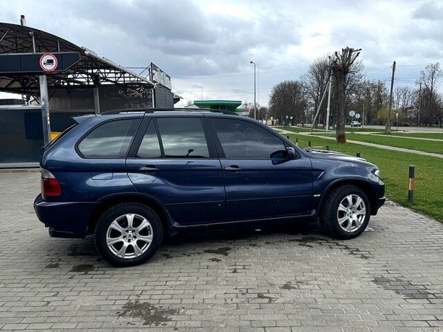 Синий БМВ Х5, объемом двигателя 3 л и пробегом 442 тыс. км за 10500 $, фото 4 на Automoto.ua