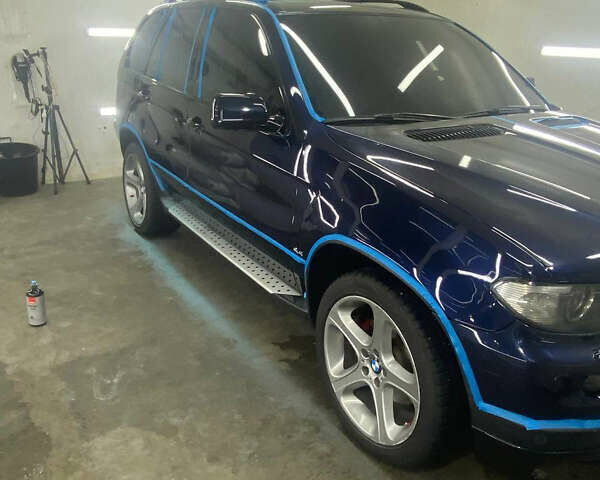 Синий БМВ Х5, объемом двигателя 4.4 л и пробегом 341 тыс. км за 9500 $, фото 4 на Automoto.ua