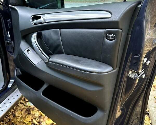 Синий БМВ Х5, объемом двигателя 2.99 л и пробегом 340 тыс. км за 9500 $, фото 9 на Automoto.ua