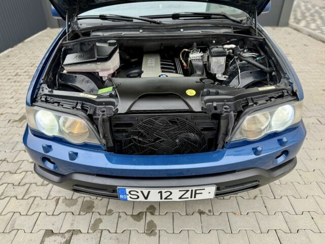 Синій БМВ Х5, об'ємом двигуна 3 л та пробігом 280 тис. км за 5700 $, фото 9 на Automoto.ua