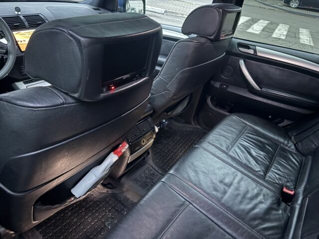 Синій БМВ Х5, об'ємом двигуна 3 л та пробігом 315 тис. км за 3950 $, фото 6 на Automoto.ua