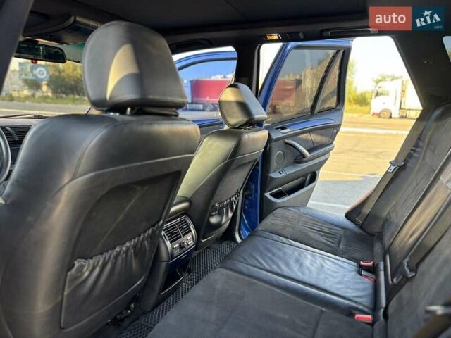 Синий БМВ Х5, объемом двигателя 4.8 л и пробегом 290 тыс. км за 12500 $, фото 11 на Automoto.ua