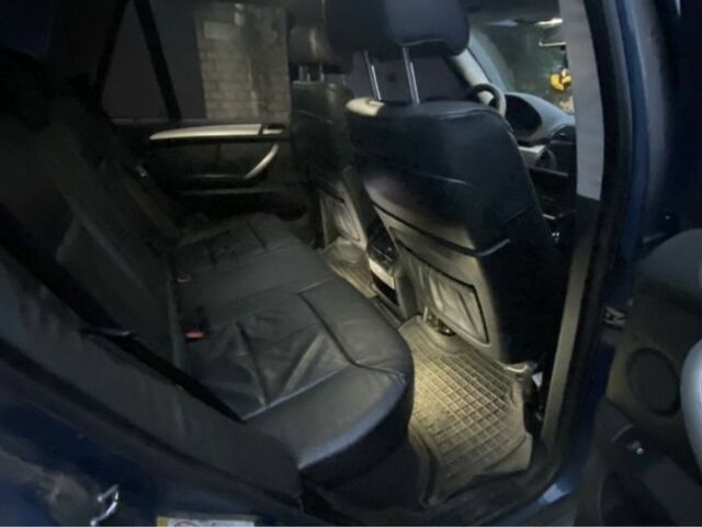 Синій БМВ Х5, об'ємом двигуна 3 л та пробігом 260 тис. км за 4800 $, фото 8 на Automoto.ua
