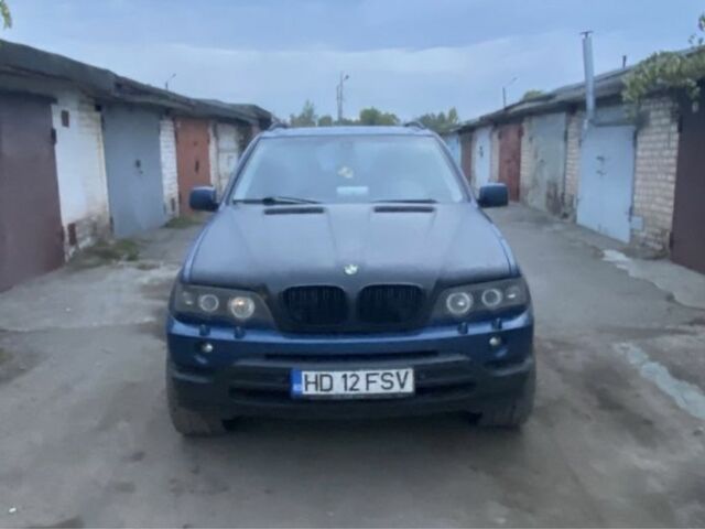 Синій БМВ Х5, об'ємом двигуна 3 л та пробігом 260 тис. км за 4800 $, фото 2 на Automoto.ua