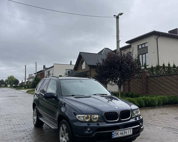 Синий БМВ Х5, объемом двигателя 3 л и пробегом 380 тыс. км за 9500 $, фото 8 на Automoto.ua