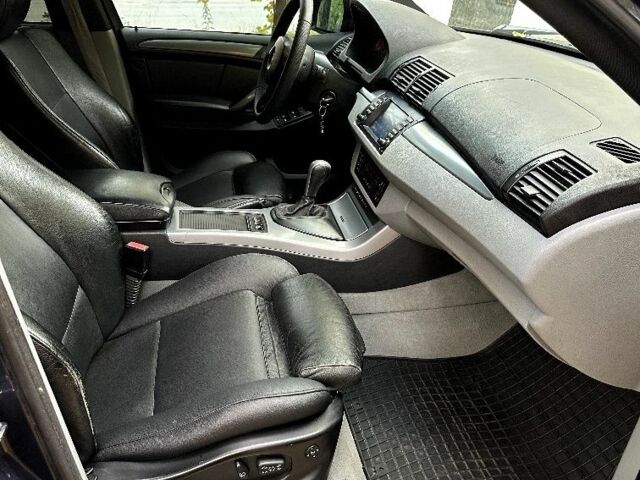 Синий БМВ Х5, объемом двигателя 3 л и пробегом 340 тыс. км за 9500 $, фото 21 на Automoto.ua