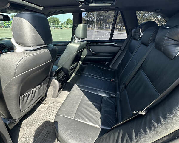 Синий БМВ Х5, объемом двигателя 3 л и пробегом 279 тыс. км за 11200 $, фото 20 на Automoto.ua