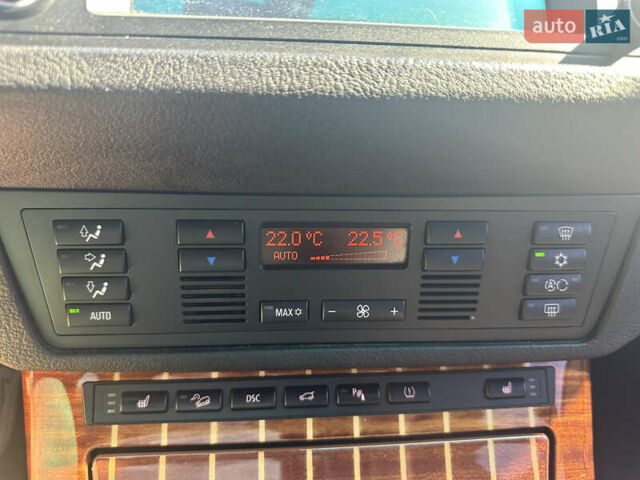 Синій БМВ Х5, об'ємом двигуна 2.98 л та пробігом 331 тис. км за 10999 $, фото 48 на Automoto.ua