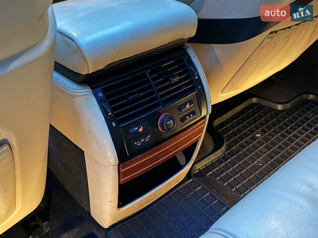 Синий БМВ Х5, объемом двигателя 3 л и пробегом 333 тыс. км за 9700 $, фото 29 на Automoto.ua