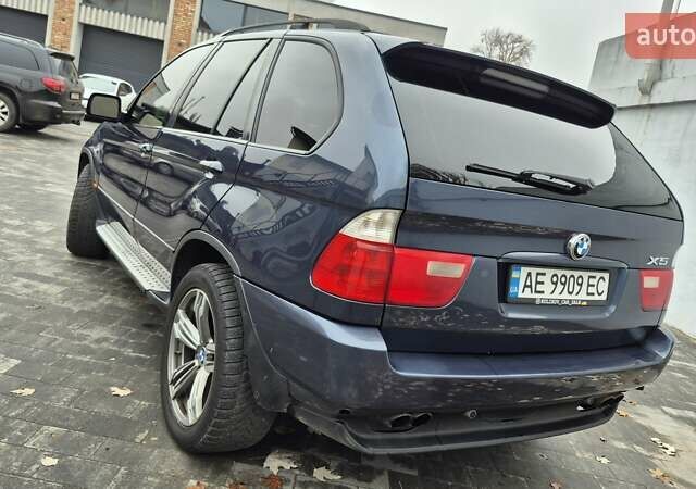 Синий БМВ Х5, объемом двигателя 4.4 л и пробегом 301 тыс. км за 8900 $, фото 5 на Automoto.ua